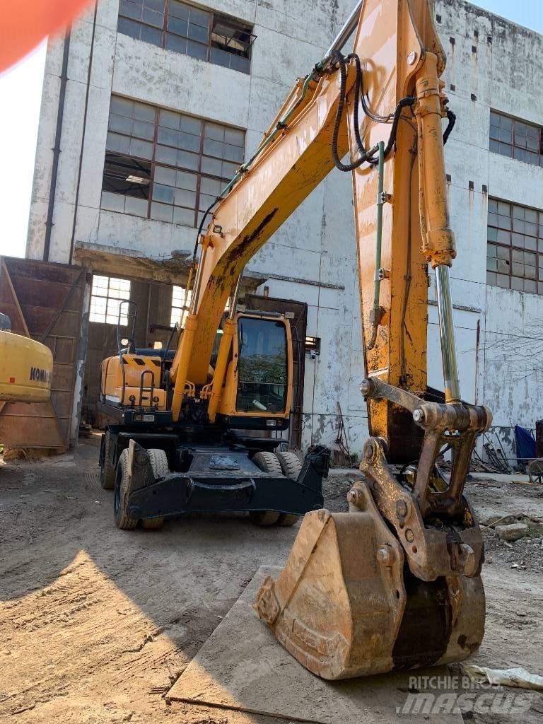 Hyundai R210W-9 Ratiniai ekskavatoriai