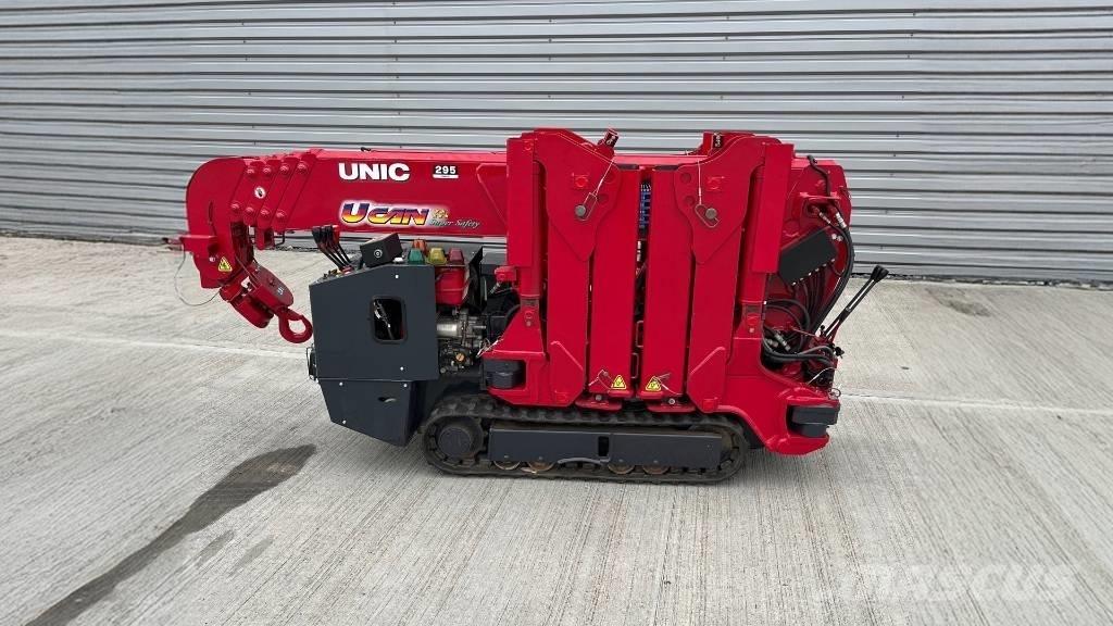 Unic URW 295 Mini kranai