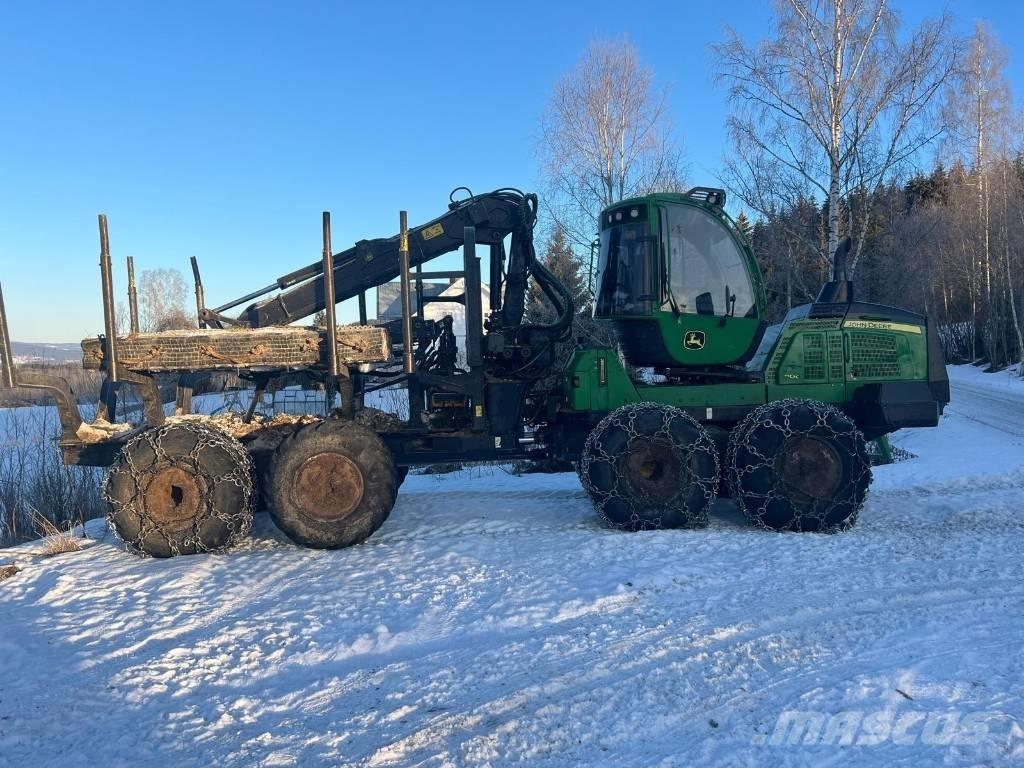 John Deere 1110G Medkirtės