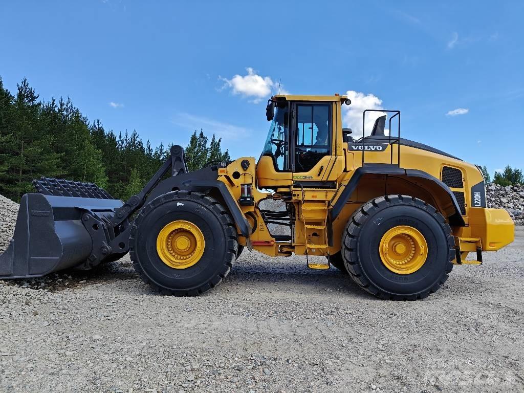 Volvo L220H Naudoti ratiniai krautuvai