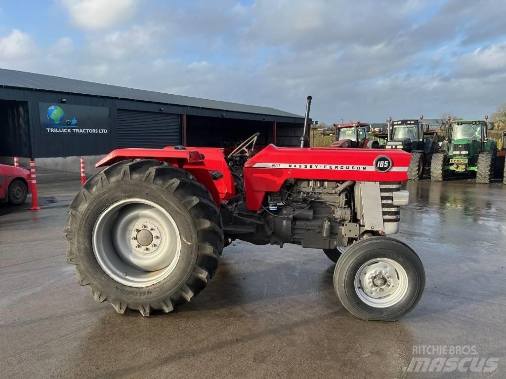 Massey Ferguson 165 Traktoriai