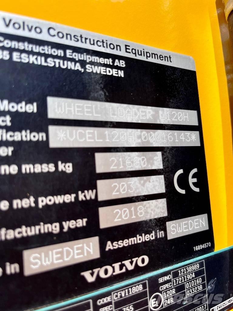 Volvo L 120 H Naudoti ratiniai krautuvai
