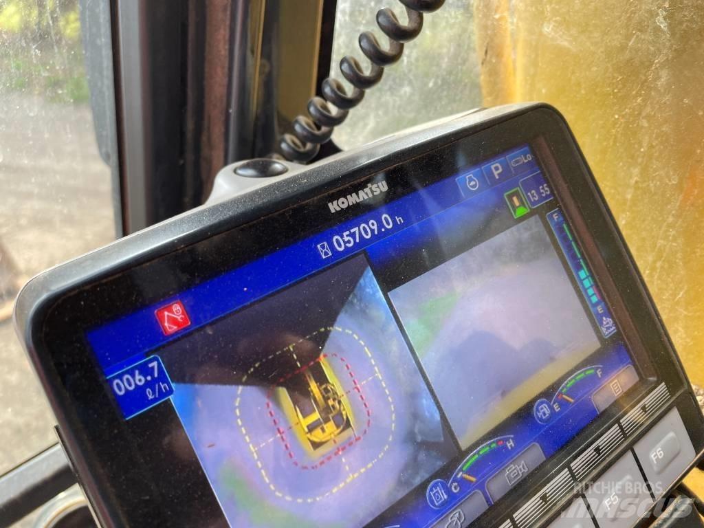 Komatsu PC 138 Vikšriniai ekskavatoriai