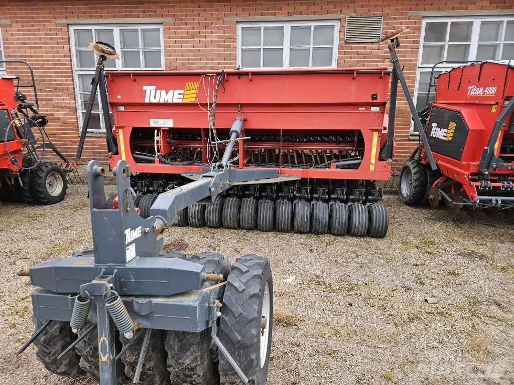 tume NovaCombi 4000 Sėjamieji kombainai