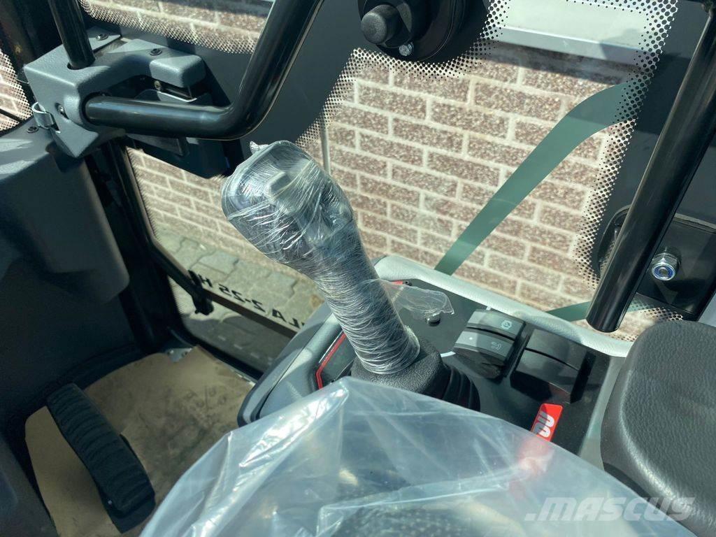 Manitou MLA2-25 Naudoti ratiniai krautuvai