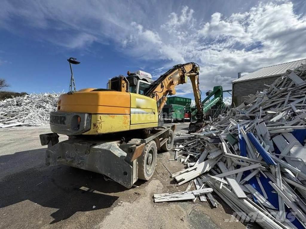 Liebherr A316 Li Specialūs ekskavatoriai