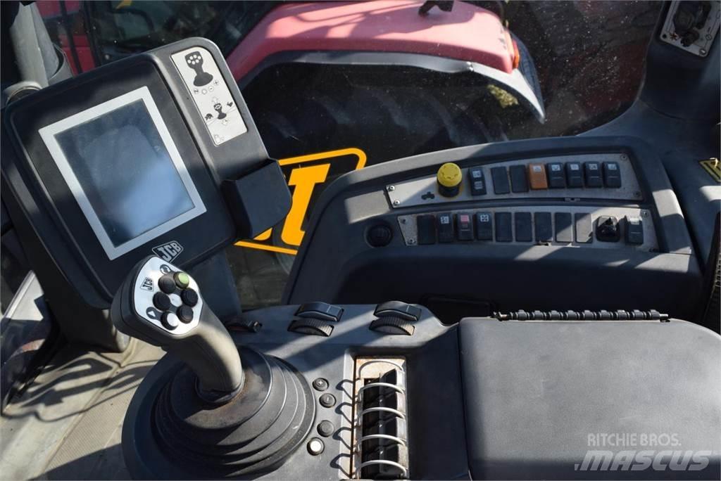 JCB Fastrac 8250 Traktoriai