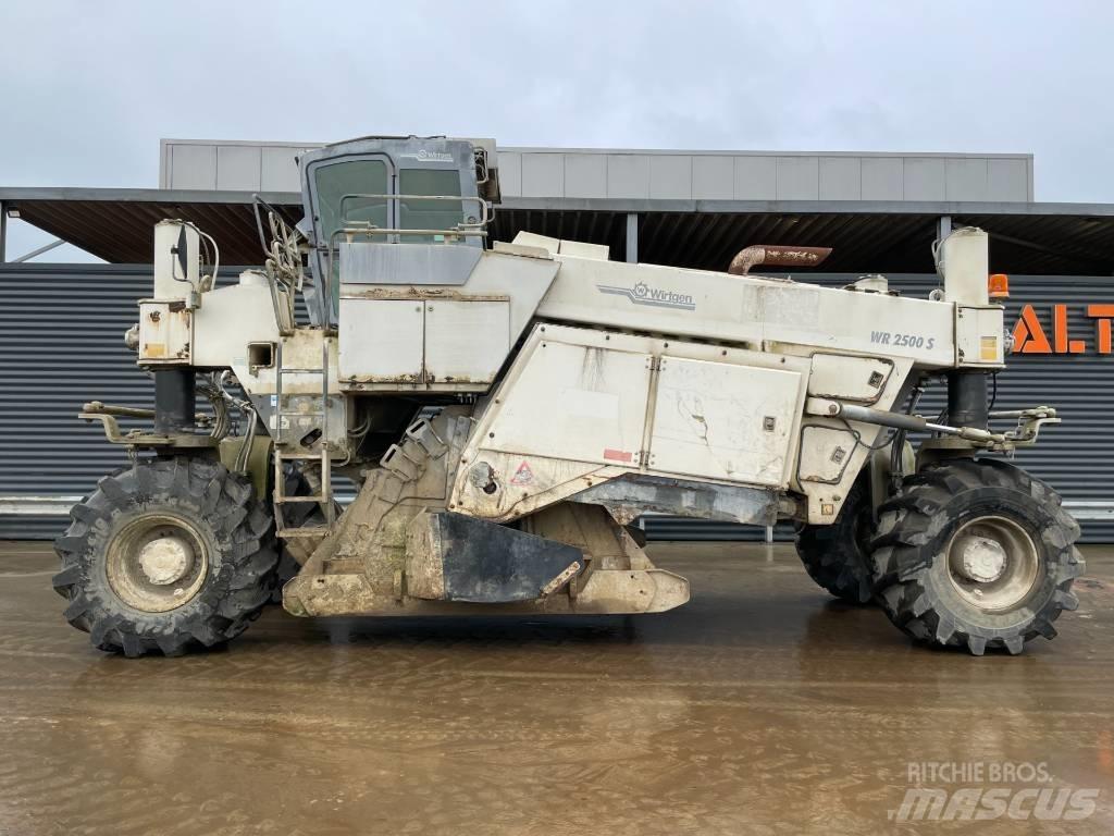 Wirtgen WR 2500S Asfalto perdirbimo technika