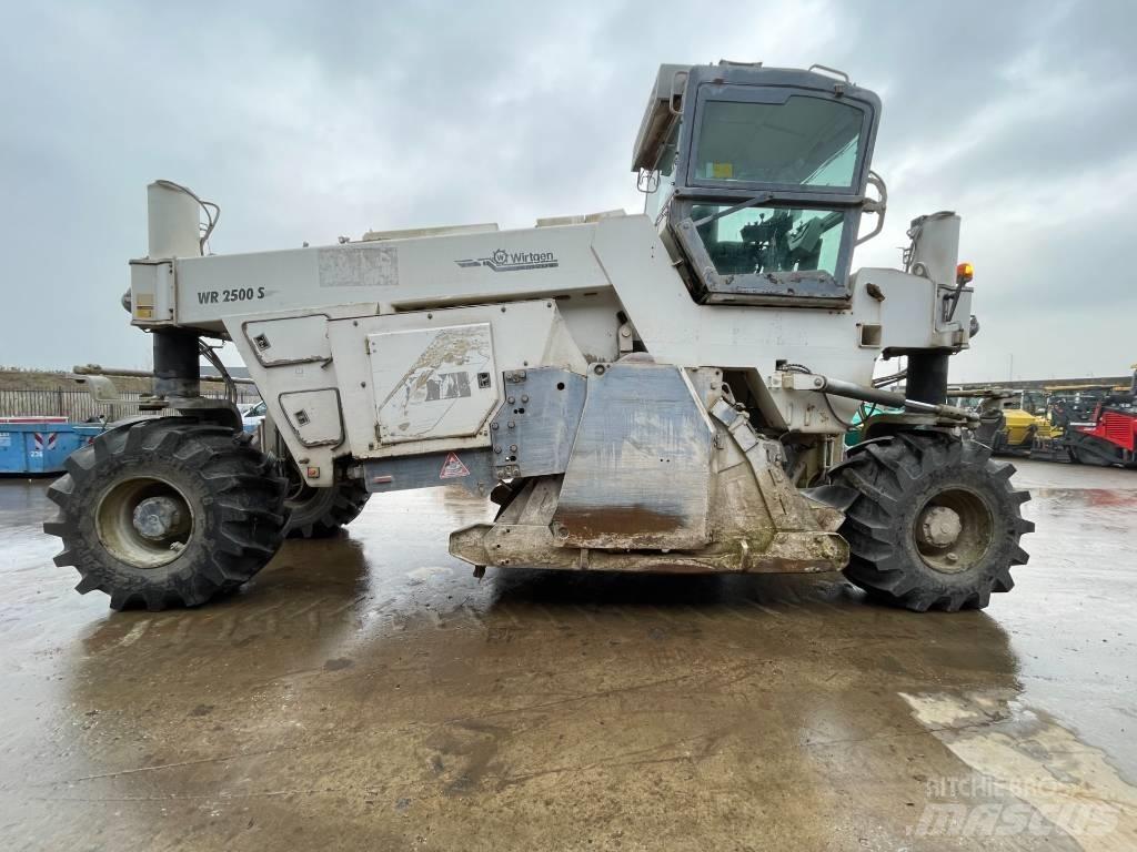 Wirtgen WR 2500S Asfalto perdirbimo technika