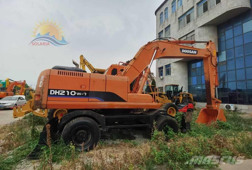 Doosan DH 210 W-7 Ratiniai ekskavatoriai