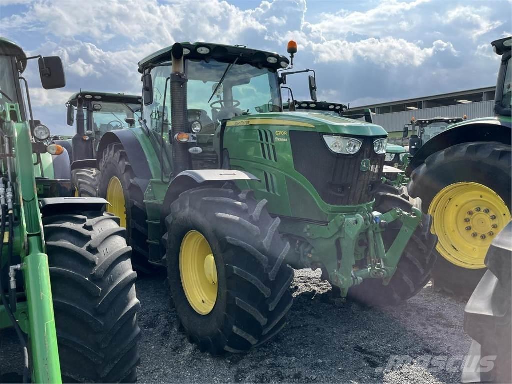 John Deere 6210R Traktoriai