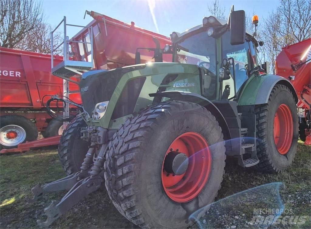 Fendt 828 Vario Traktoriai