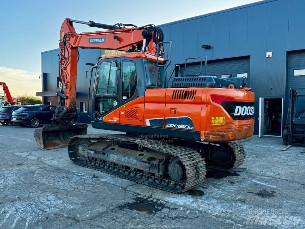 Doosan DX 180 LC Vikšriniai ekskavatoriai