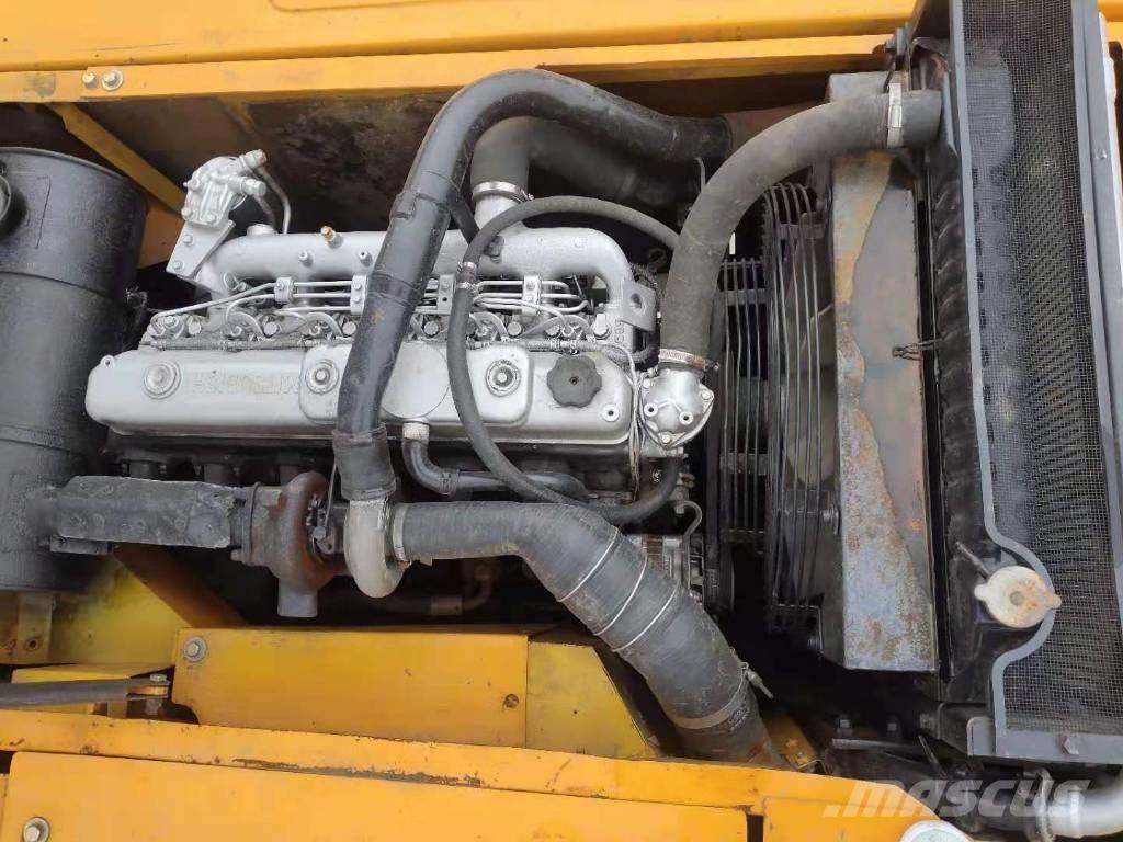 Sany SY 215-9 Vikšriniai ekskavatoriai