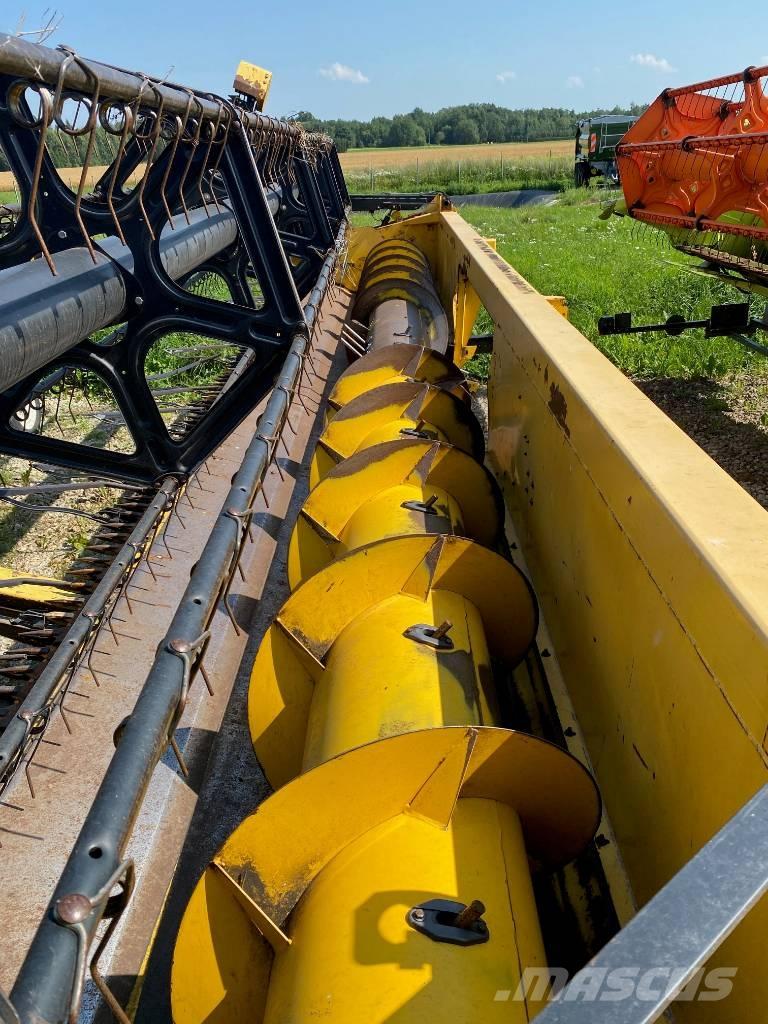 New Holland CX 8070 Derliaus nuėmimo kombainai