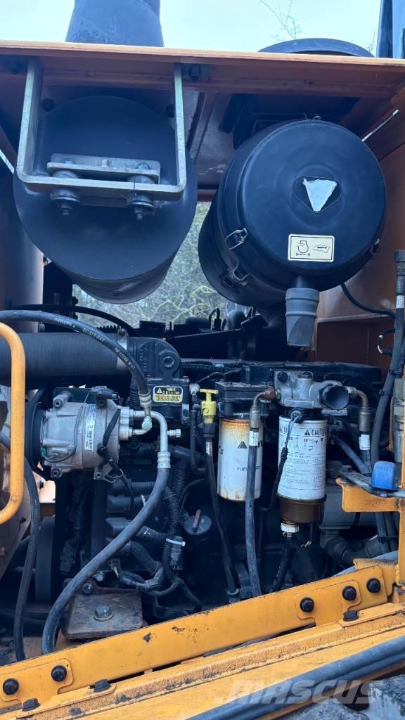 Hyundai HL 757-9 Naudoti ratiniai krautuvai