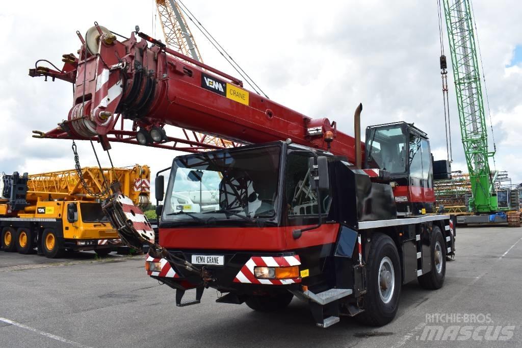 Liebherr LTM 1030-2 Visureigiai kranai