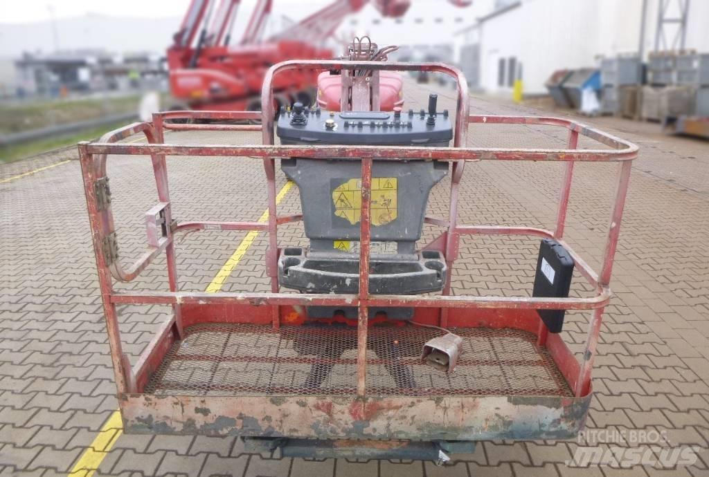 JLG E 600 JP Alkūniniai keltuvai