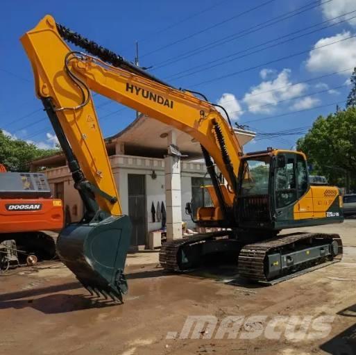 Hyundai R220LC-9S Vikšriniai ekskavatoriai