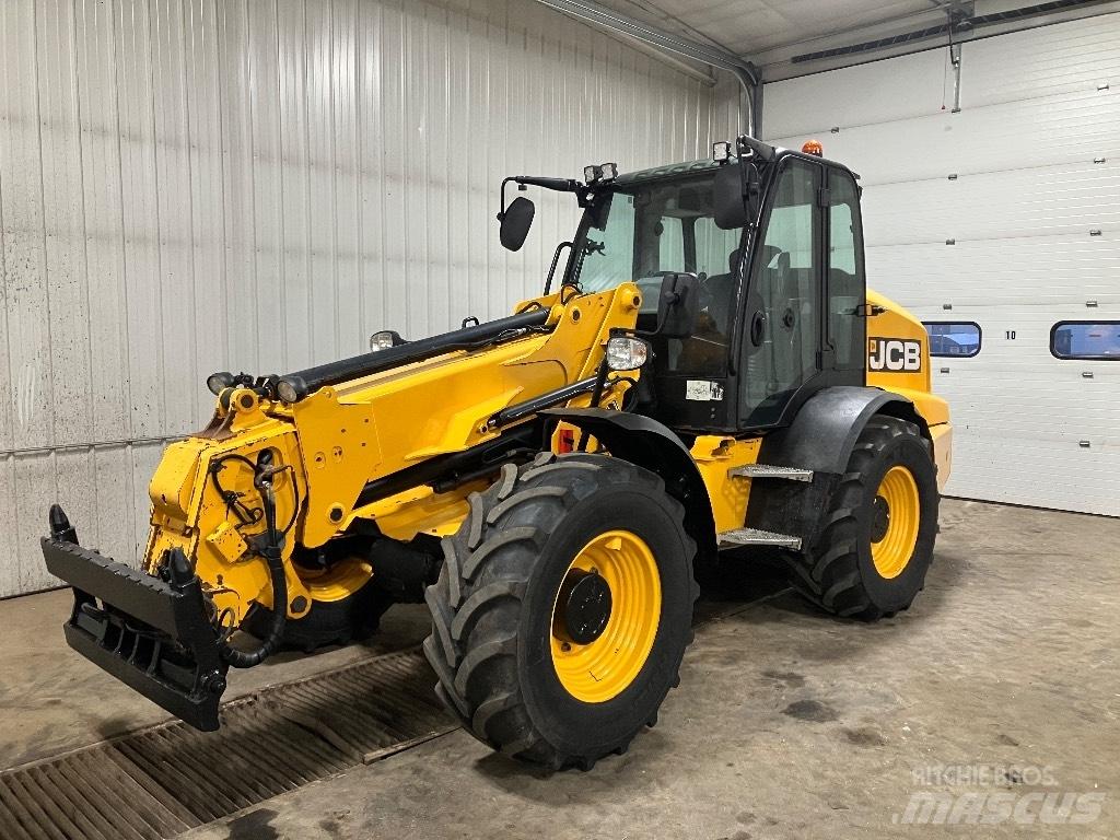 JCB TM 320 Naudoti ratiniai krautuvai