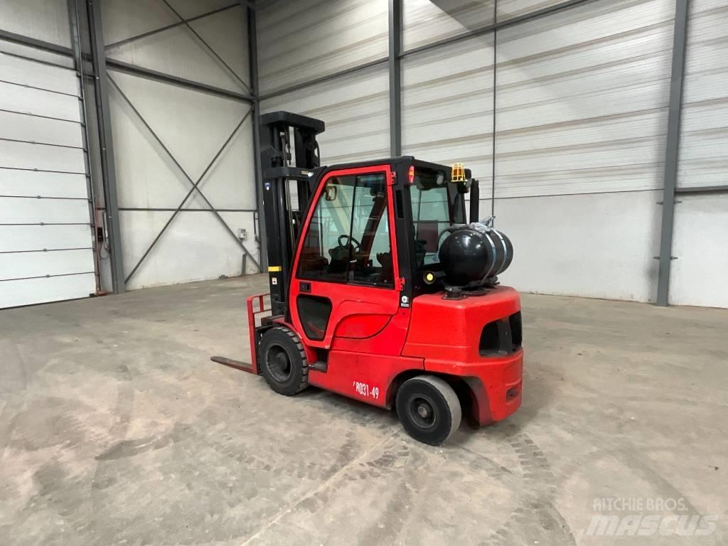 Hyster H 3.0 FT LPG (dujiniai) krautuvai