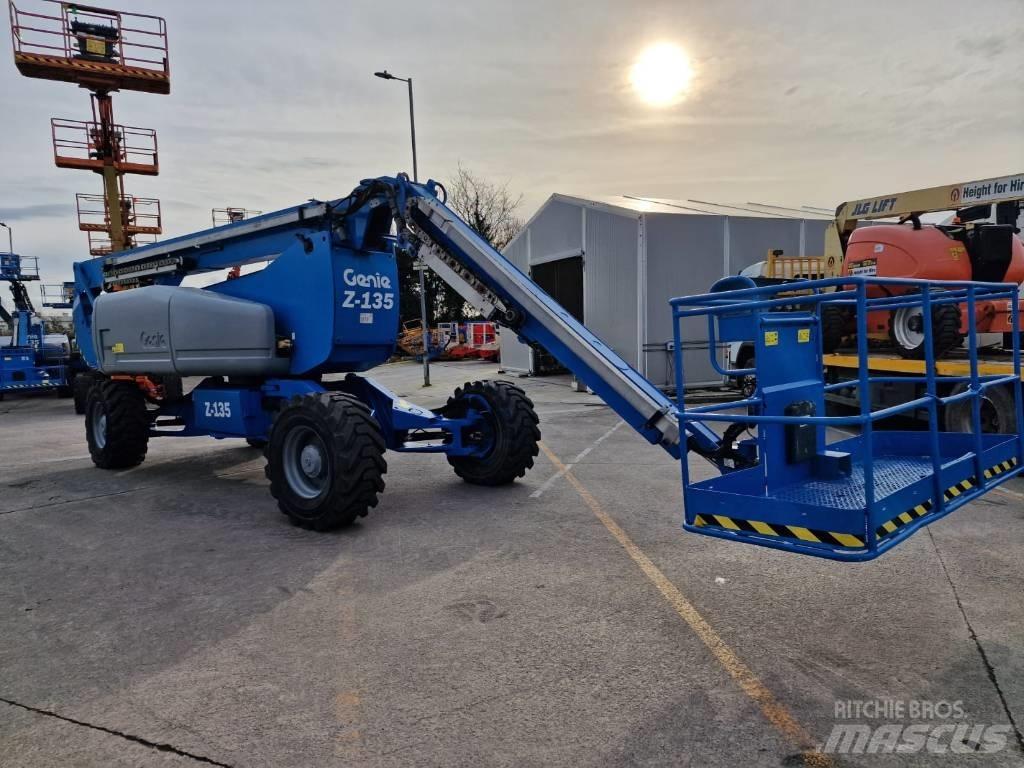 Genie Z 135/70 Alkūniniai keltuvai