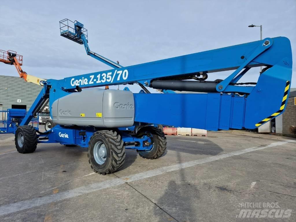 Genie Z 135/70 Alkūniniai keltuvai