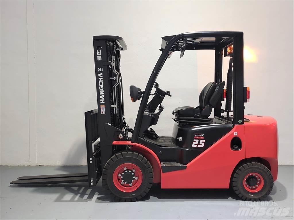 Hangcha CPCD25XH7F Dyzeliniai krautuvai