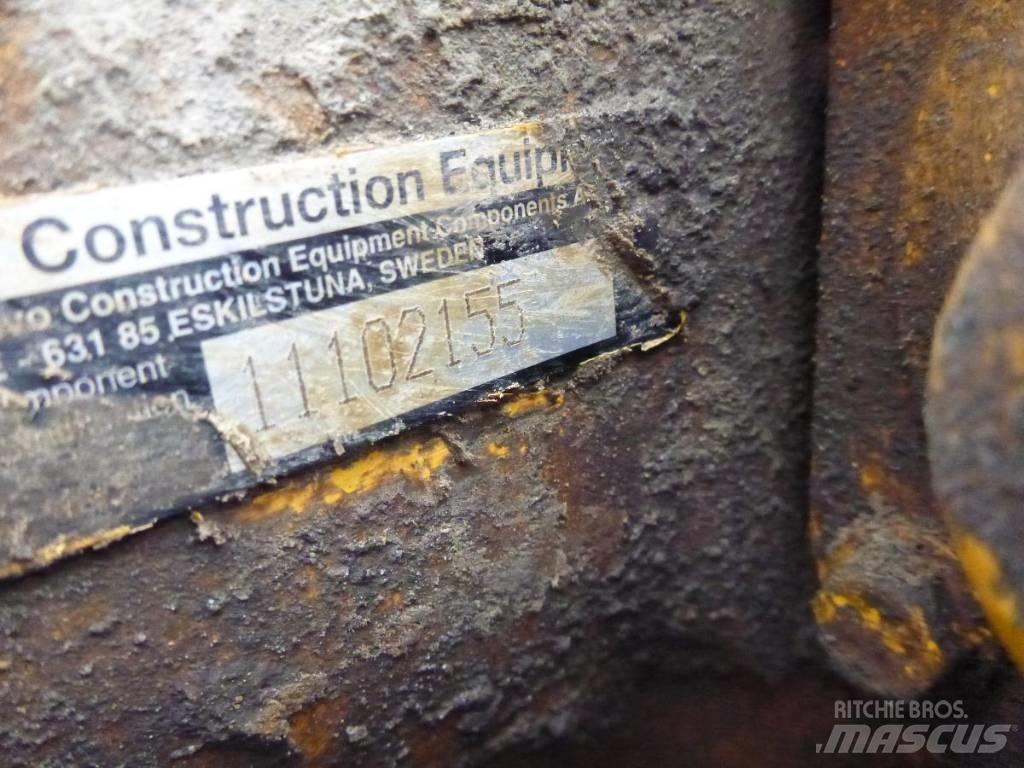 Volvo L 220 E Ašys