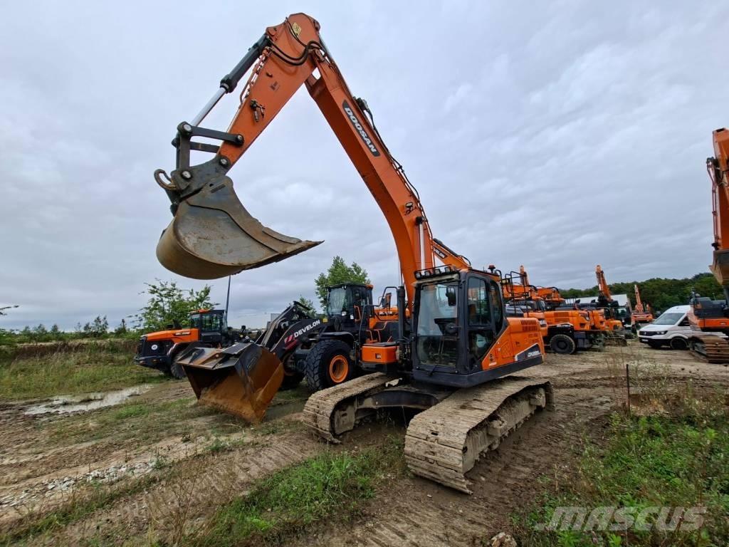 Doosan DX 225 LC-5 Vikšriniai ekskavatoriai