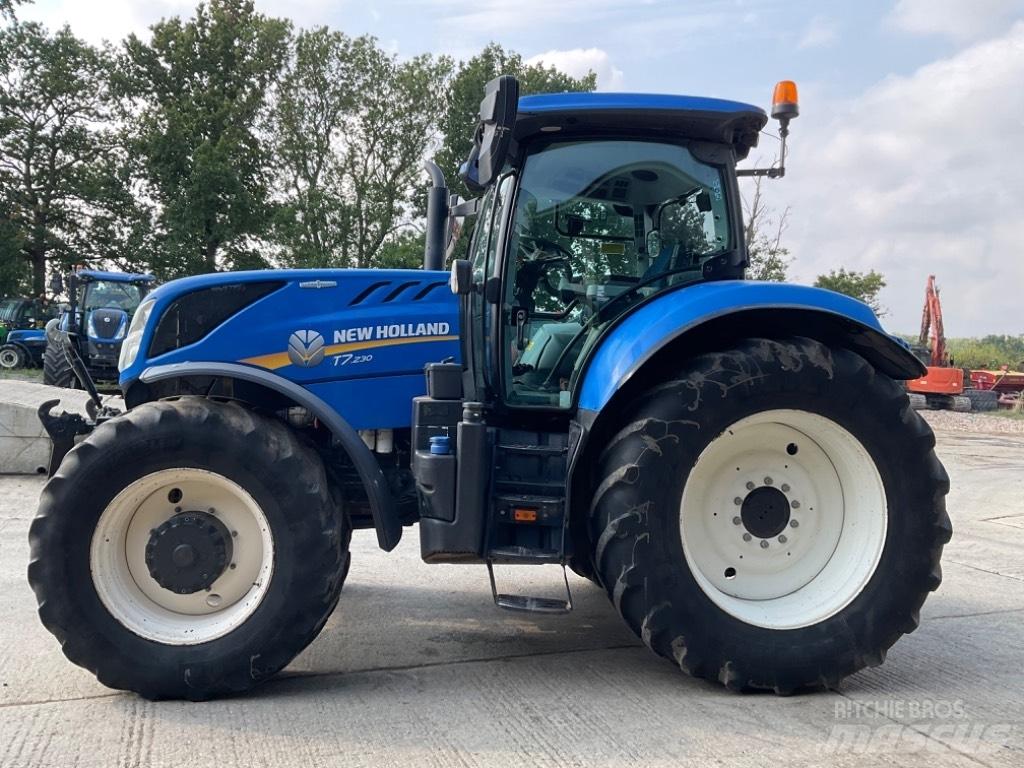 New Holland T 7.230 Traktoriai