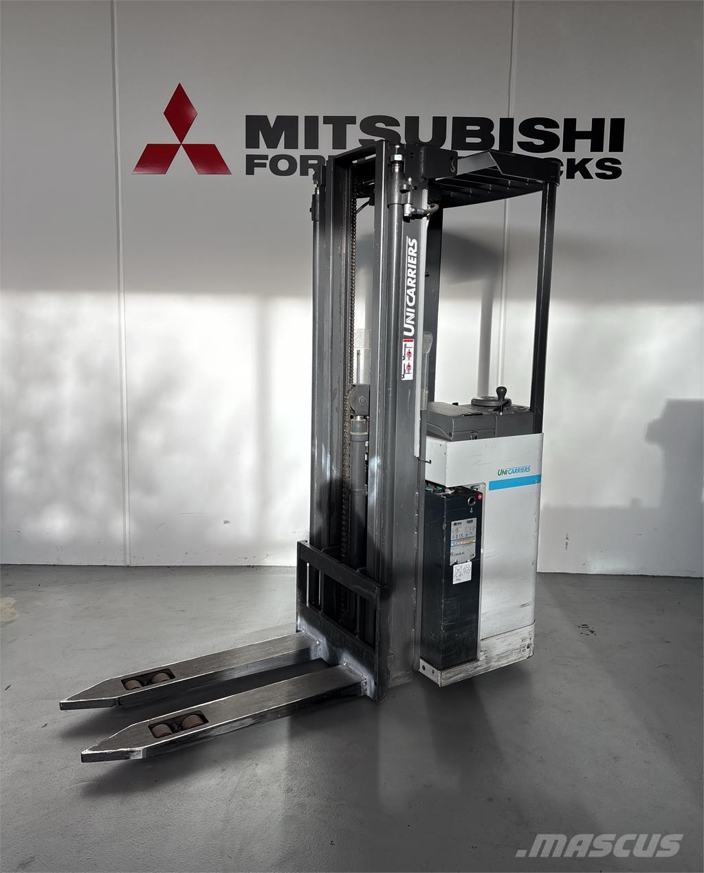 Atlet A160 Savaeigiai rietuvai