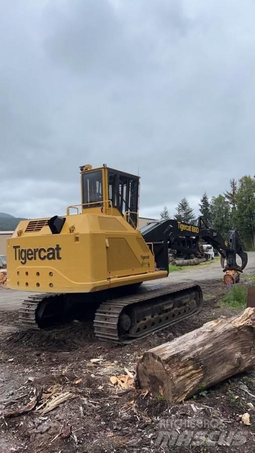 Tigercat 880D Strėliniai krautuvai