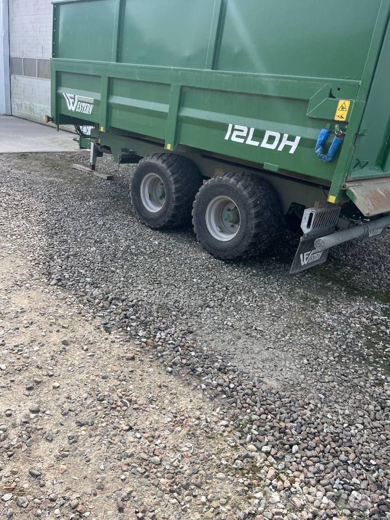Western 12 LDH Savivartės priekabos