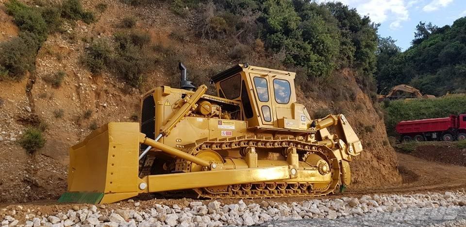 CAT D9G Vikšriniai buldozeriai