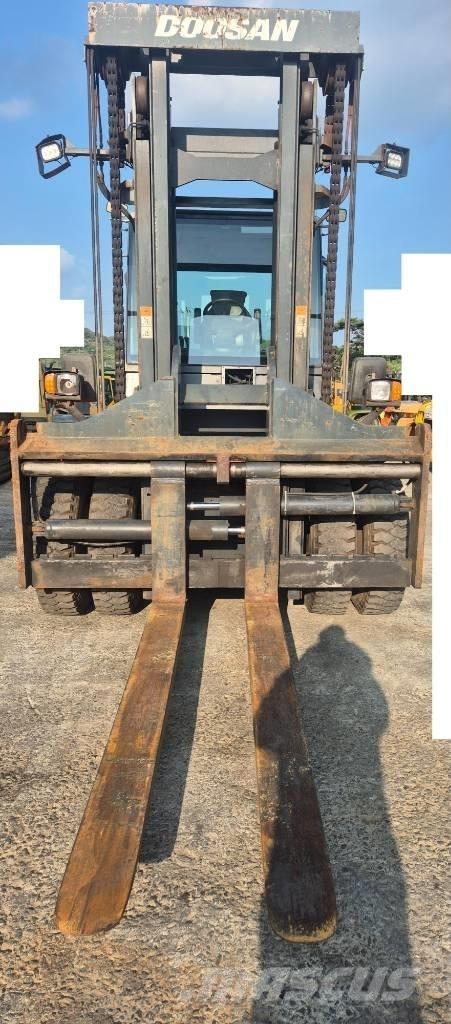 Doosan D 160 S-5 Dyzeliniai krautuvai