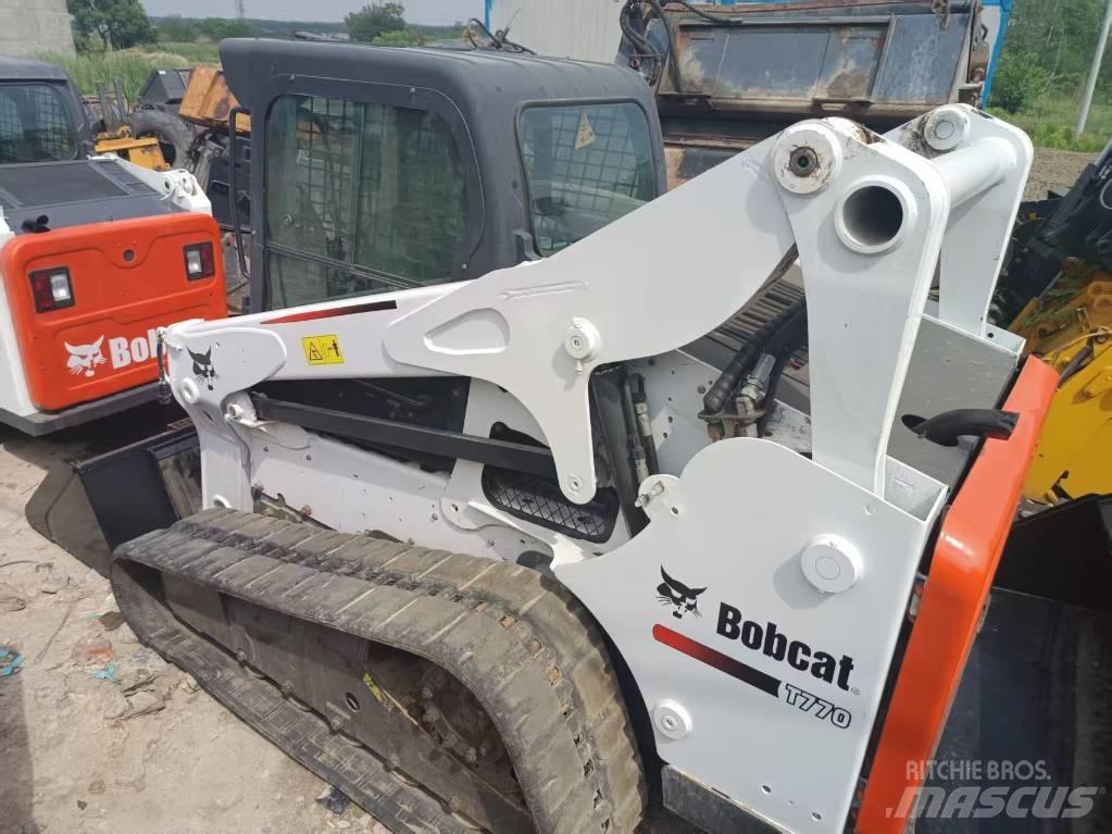 Bobcat T 770 Krautuvai su šoniniu pasukimu