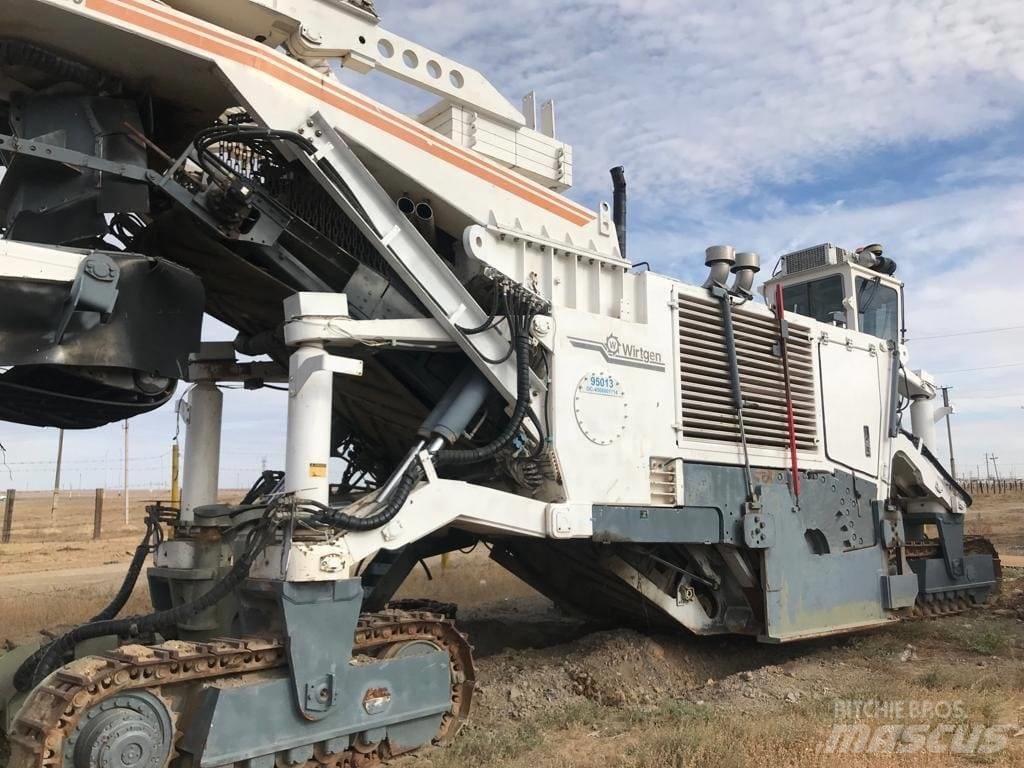 Wirtgen W2500SM Kiti kelių tiesimo įrengimai