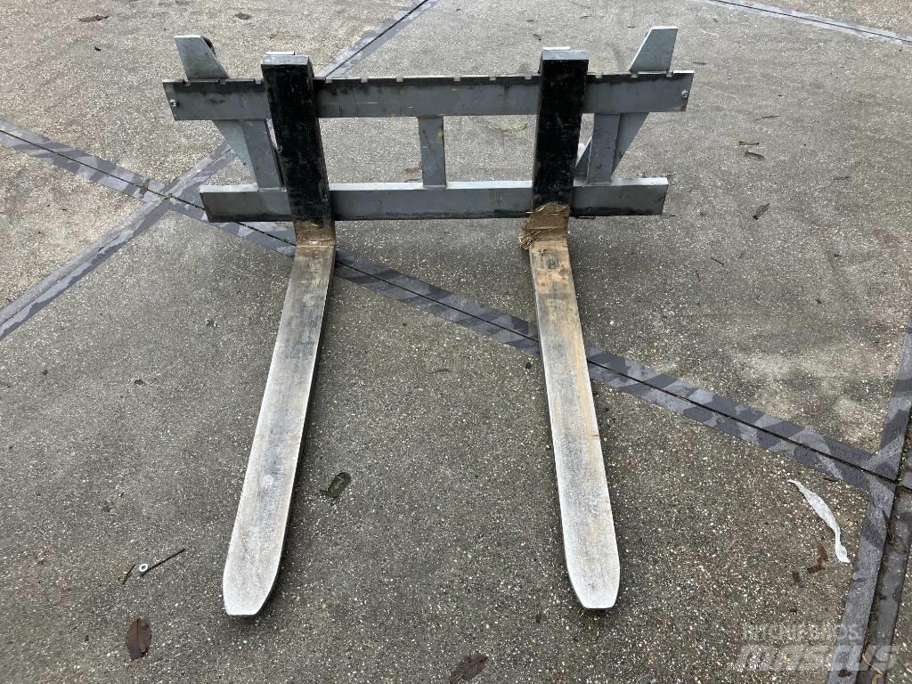 Hemach Palletvorken Frontalinių krautuvų priedai