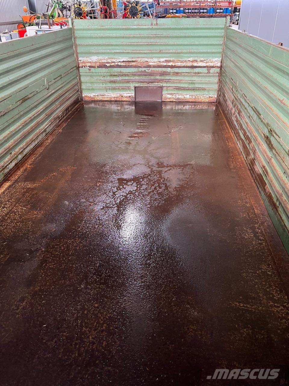 Welger DK 115 Savivartės priekabos