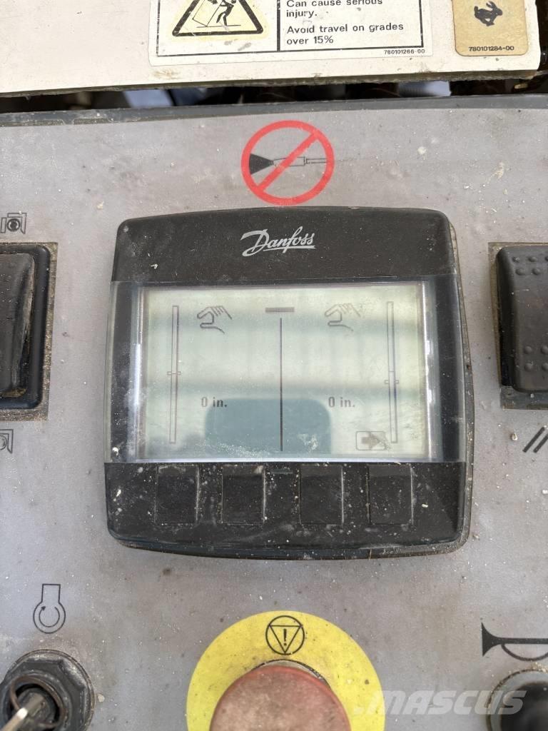 Somero S-840 Betono paskirstymo strėlės