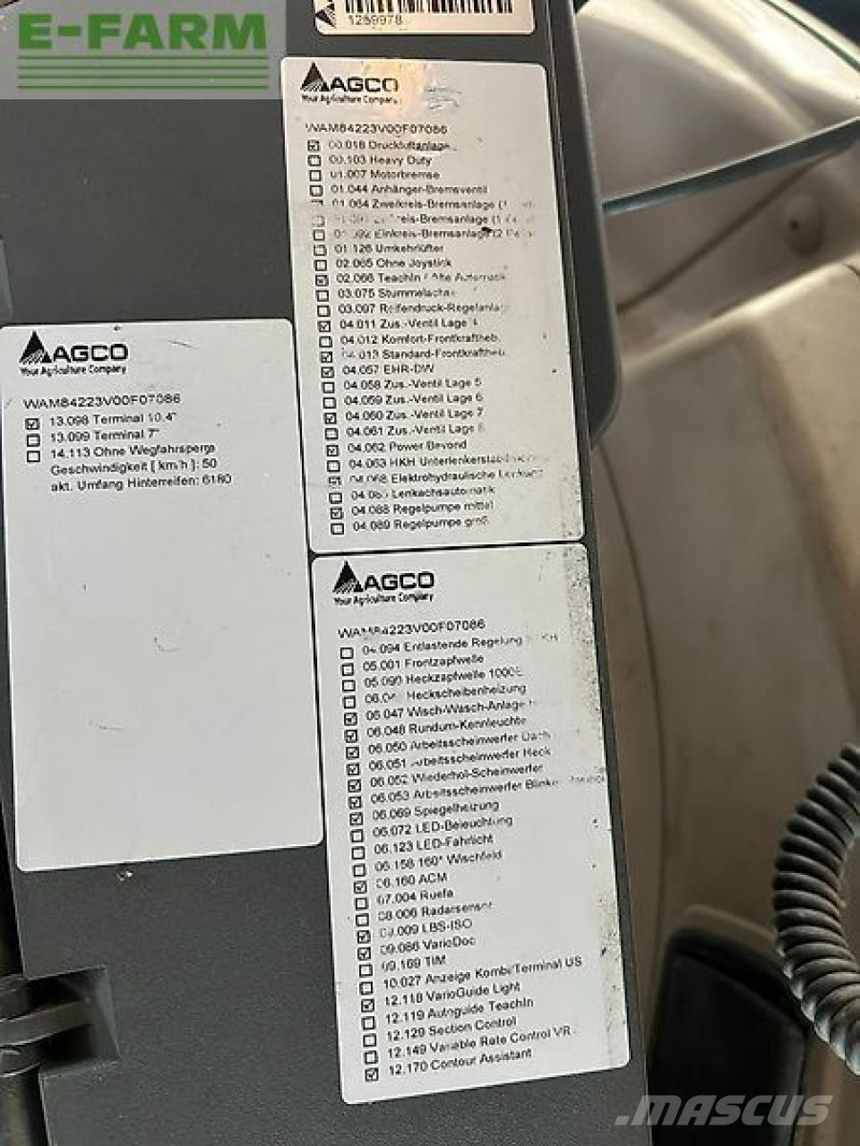 Fendt 828 vario Traktoriai