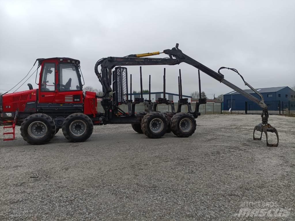 Komatsu 845 Naudoti miškovežiai (Forvarderiai)
