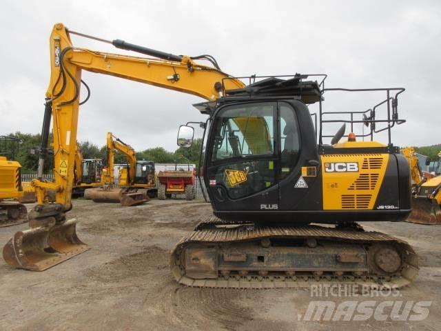 JCB JS130LC Plus+ Vikšriniai ekskavatoriai