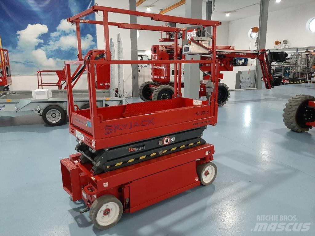 SkyJack SJIII 3215 Žirkliniai keltuvai