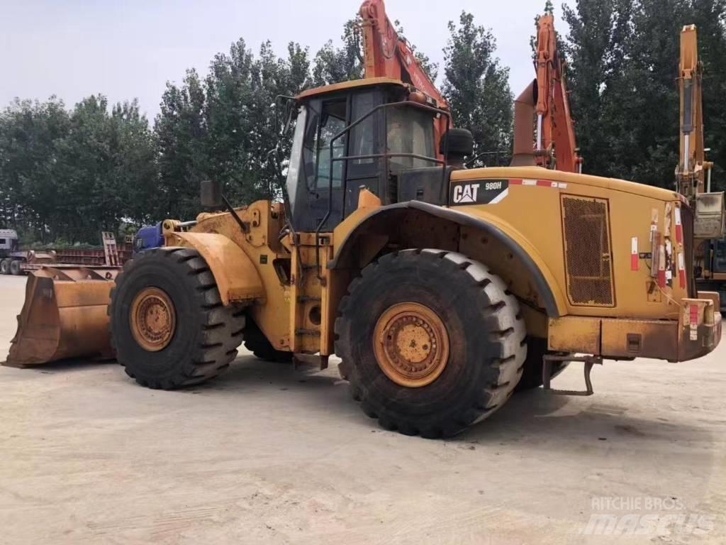 CAT 980 H Naudoti ratiniai krautuvai