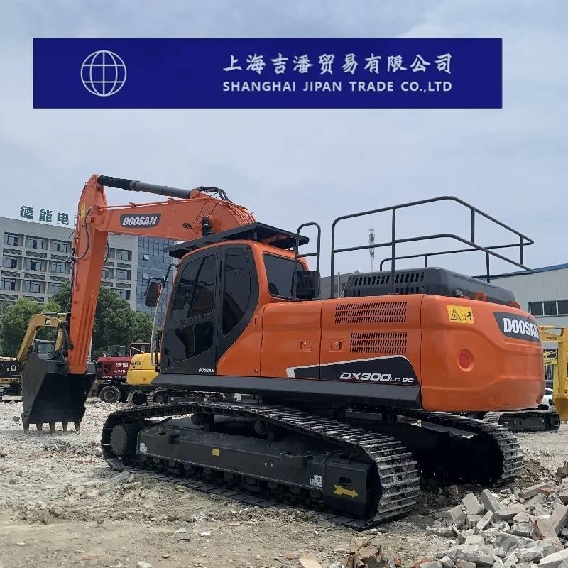 Doosan DX 300 Vikšriniai ekskavatoriai