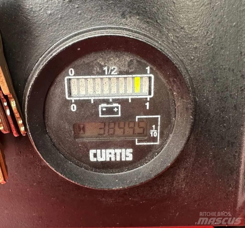 Raymond RSS40 Elektriniai šakiniai krautuvai