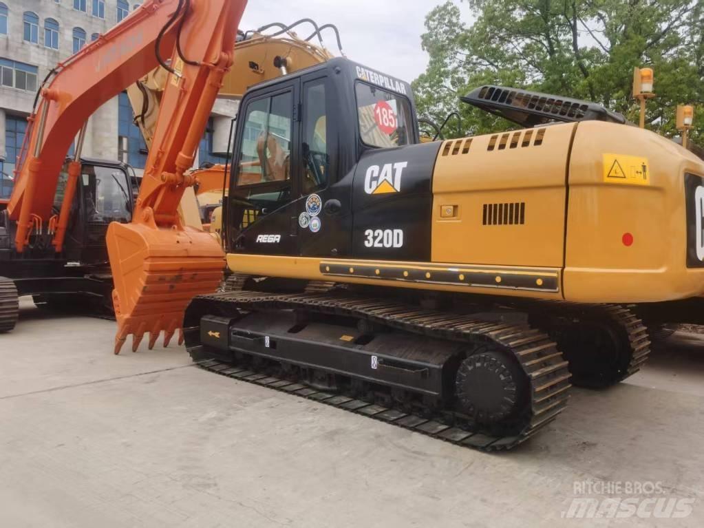 CAT 320 D Vikšriniai ekskavatoriai