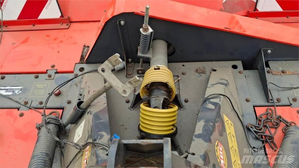 Kuhn PZ 300 F Formuojančios žoliapjovės